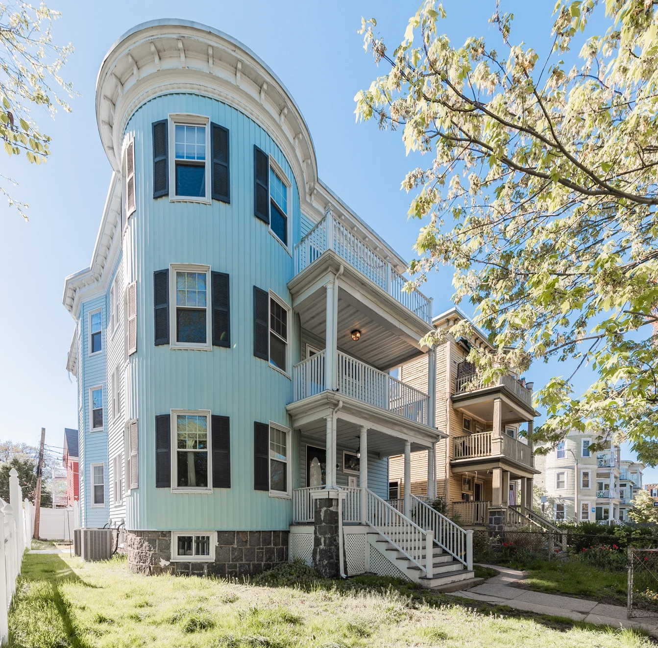 4 bed, 2 bath apartment for rent at 31 Pleasant St Unit 2, Dorchester — photo 20 of 20