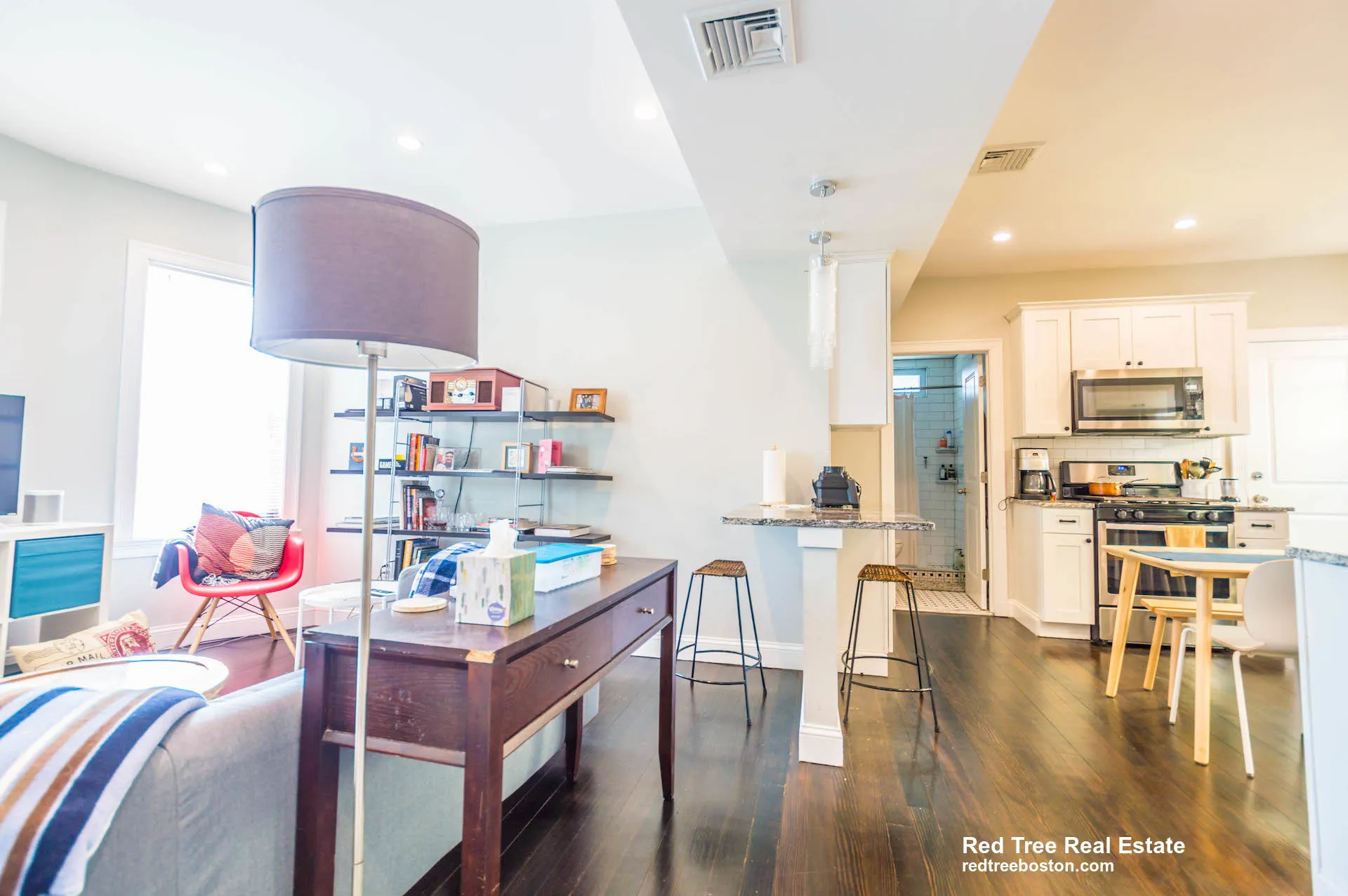 4 bed, 2 bath apartment for rent at 31 Pleasant St Unit 2, Dorchester — photo 1 of 20