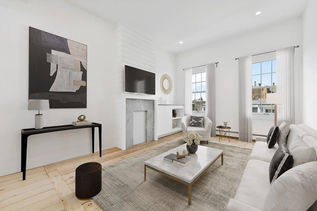 1 bed, 1 bath apartment for rent at 31 Pleasant St Unit 3, Charlestown — photo 1 of 9