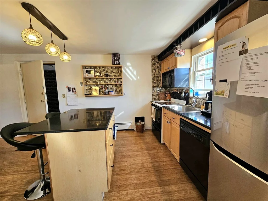 1 bed, 1 bath apartment for rent at 31 Pond St Unit 19, Waltham — photo 8 of 25