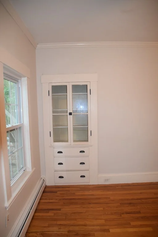 1 bed, 1 bath apartment for rent at 31 Prospect St Unit 3, Marblehead — photo 19 of 23