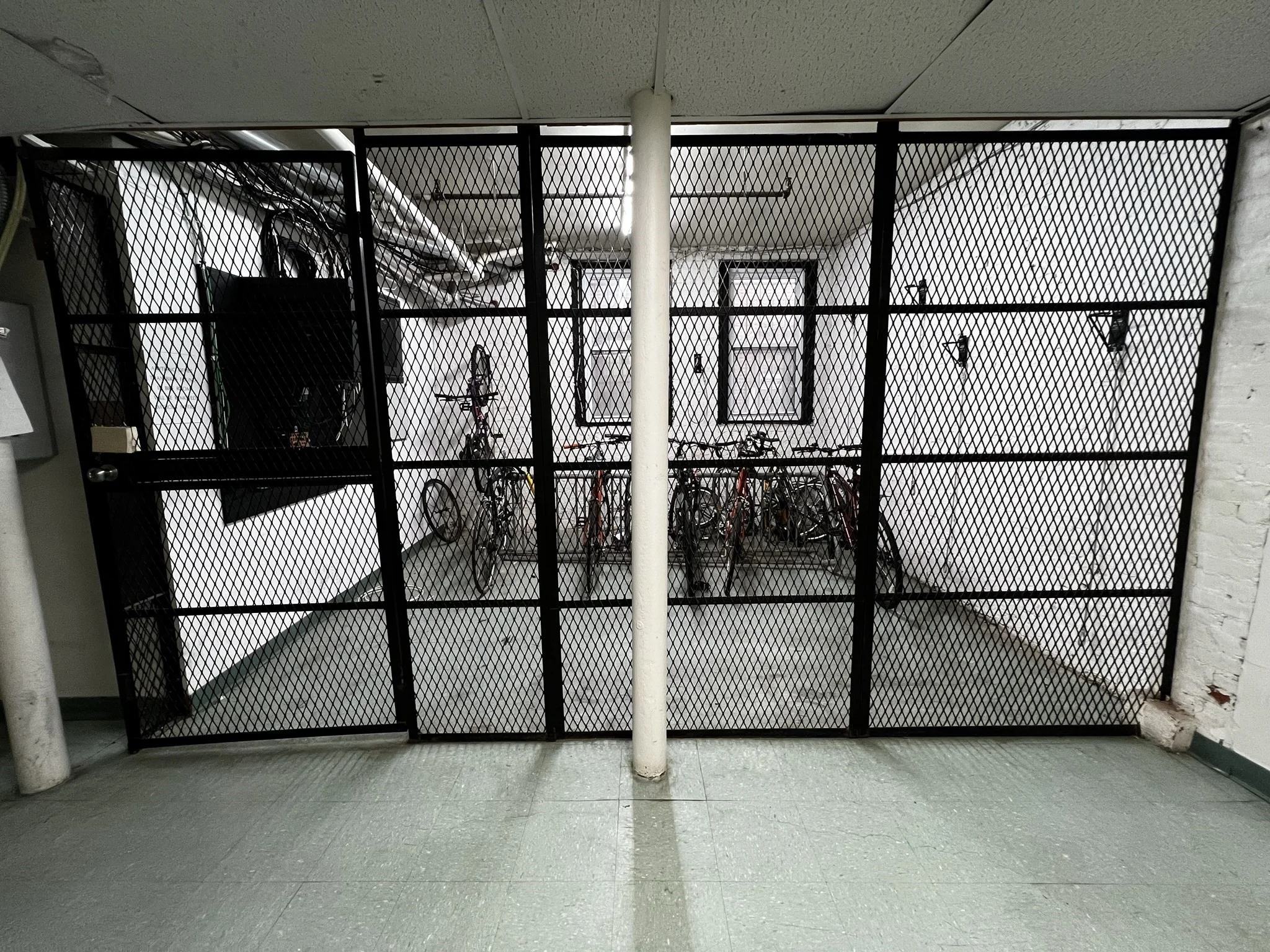 1 bed, 1 bath apartment for rent at 31 Queensberry St Unit 12A, Fenway — photo 26 of 27