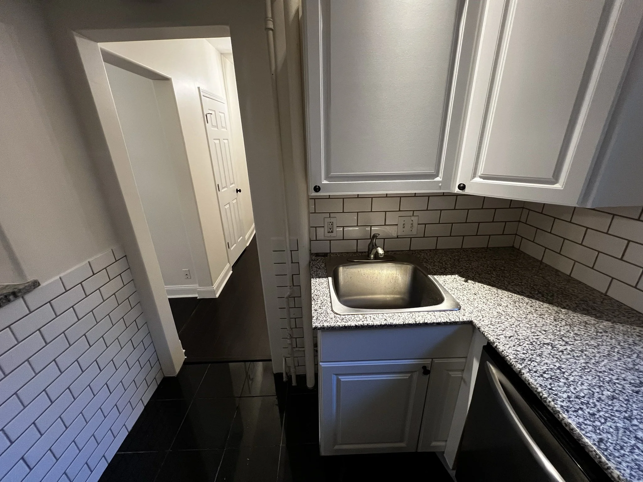 1 bed, 1 bath apartment for rent at 31 Queensberry St Unit 12A, Fenway — photo 5 of 27
