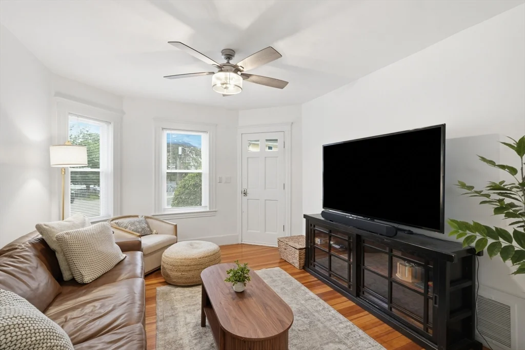 2 bed, 1 bath apartment for rent at 31 Quimby St Unit 31, East Watertown — photo 11 of 24
