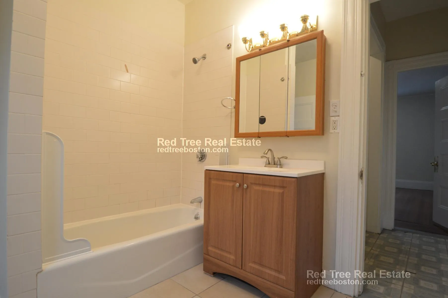 6 bed, 2.5 bath apartment for rent at 31 Quint Ave Unit House, Brighton — photo 16 of 19