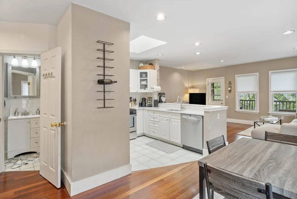 2 bed, 1 bath apartment for rent at 31 Regent St Unit 3R, Porter Square — photo 9 of 29