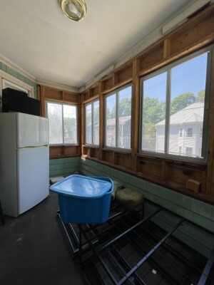 4 bed, 1 bath apartment for rent at 31 Rich St Unit 33-1, Banks Square — photo 17 of 19