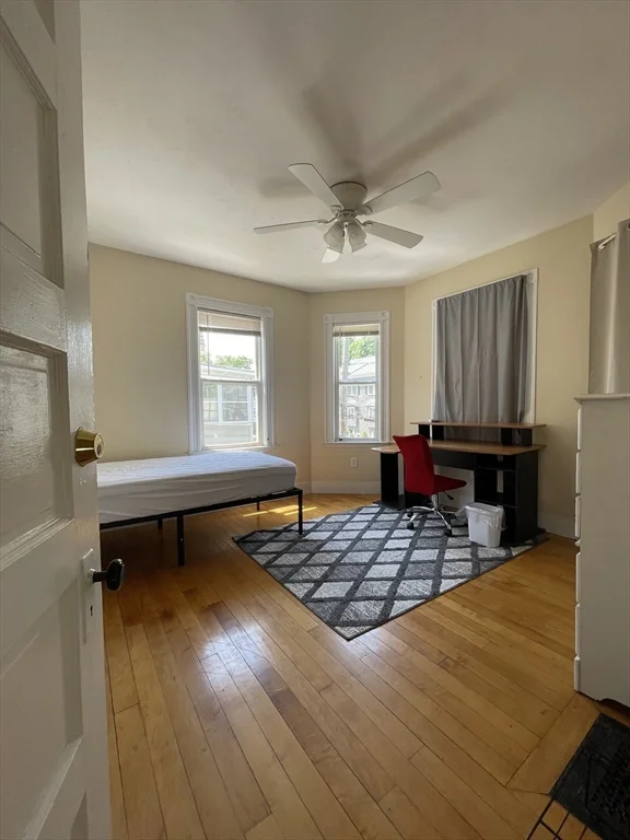 4 bed, 1 bath apartment for rent at 31 Rich Unit 1, Waltham — photo 11 of 19