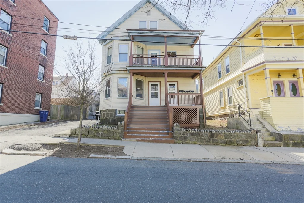 2 bed, 1 bath apartment for rent at 31 Roslyn Unit 1, Salem — photo 12 of 12