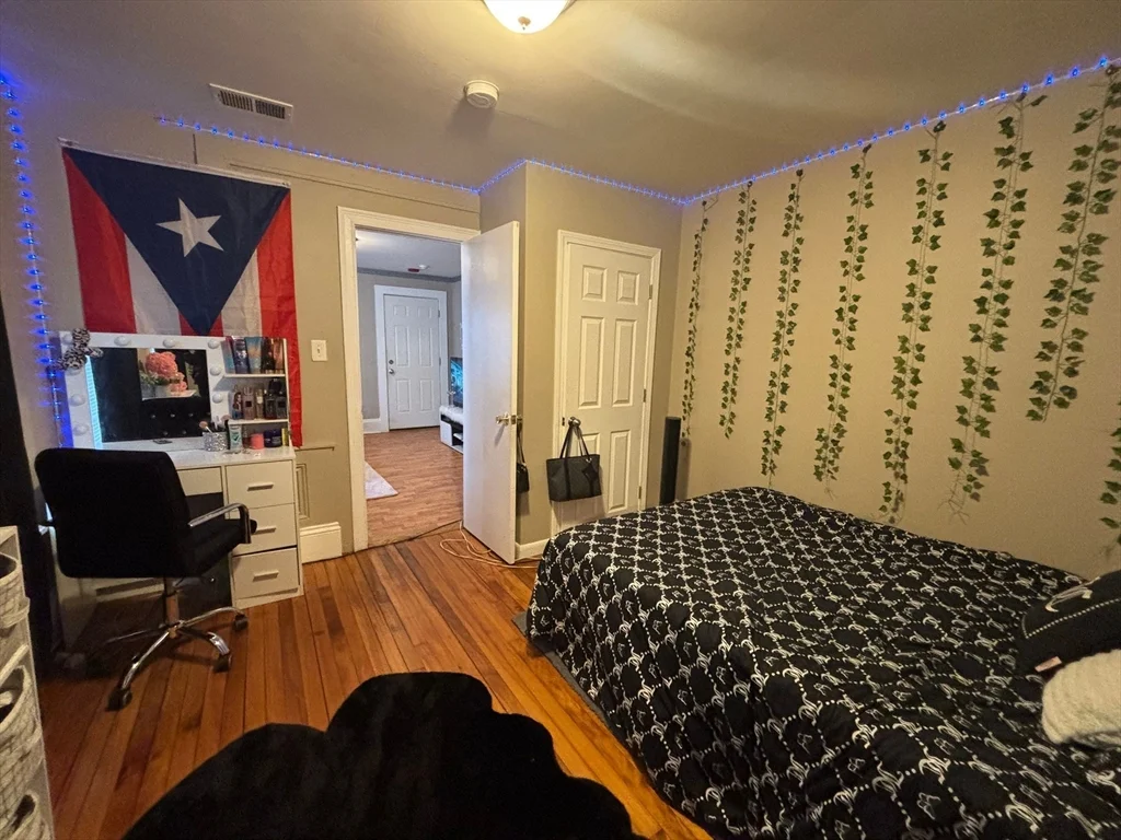 2 bed, 1 bath apartment for rent at 31 S Stowell St Unit 1R, Worcester — photo 24 of 24