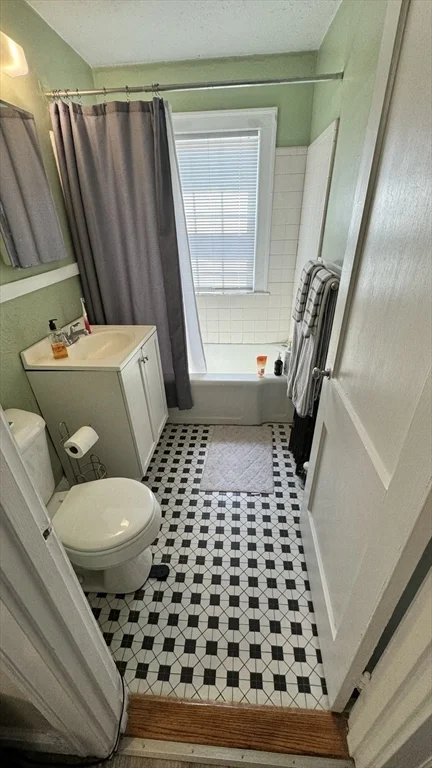 1 bed, 1 bath apartment for rent at 31 Safford Unit 3, Quincy — photo 7 of 8