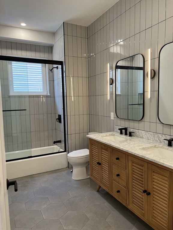 2 bed, 2 bath apartment for rent at 31 Savin Hill Ave Unit 2, Dorchester — photo 17 of 18