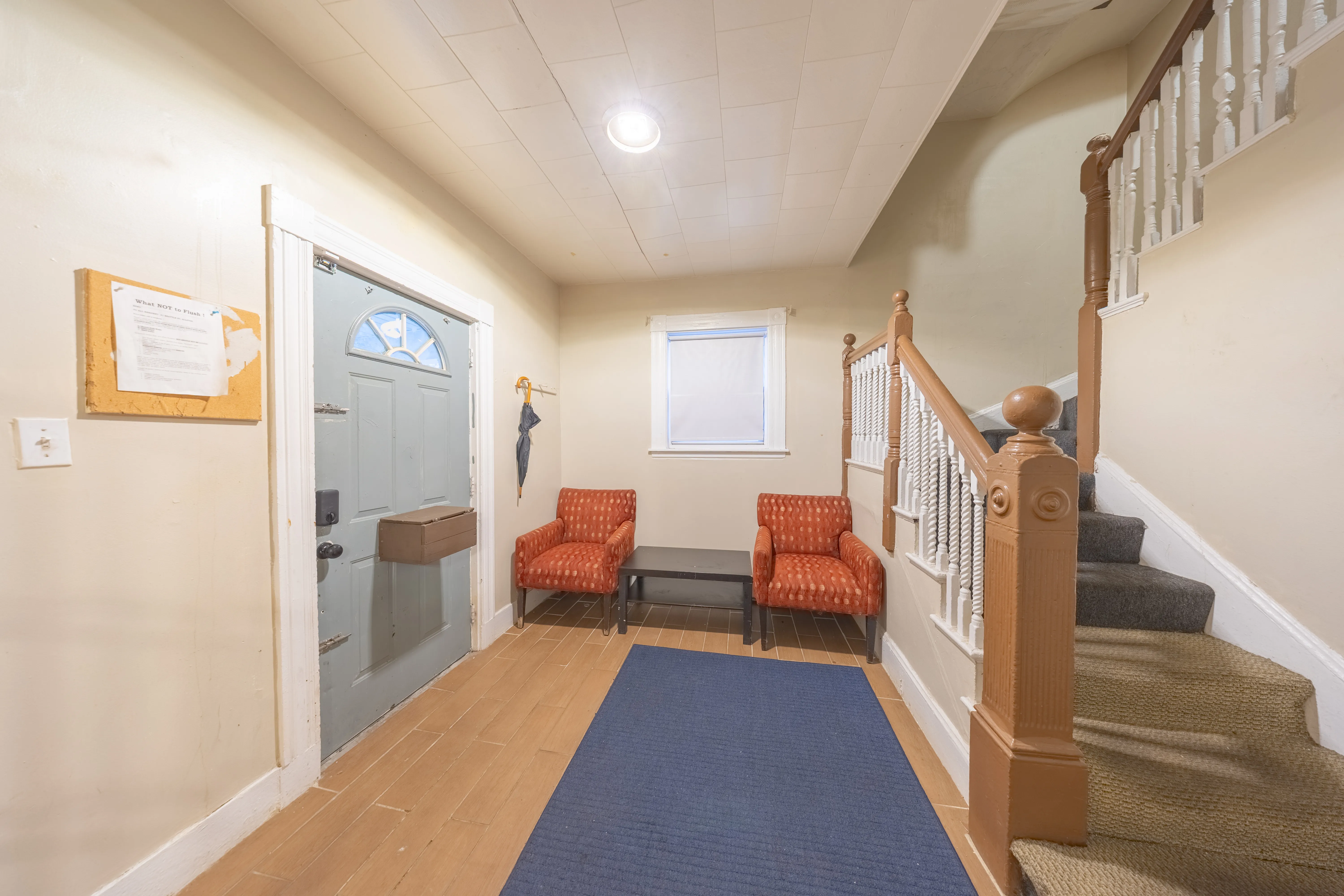 6 bed, 2.5 bath apartment for rent at 31 Seattle St Unit 1, Allston — photo 6 of 31