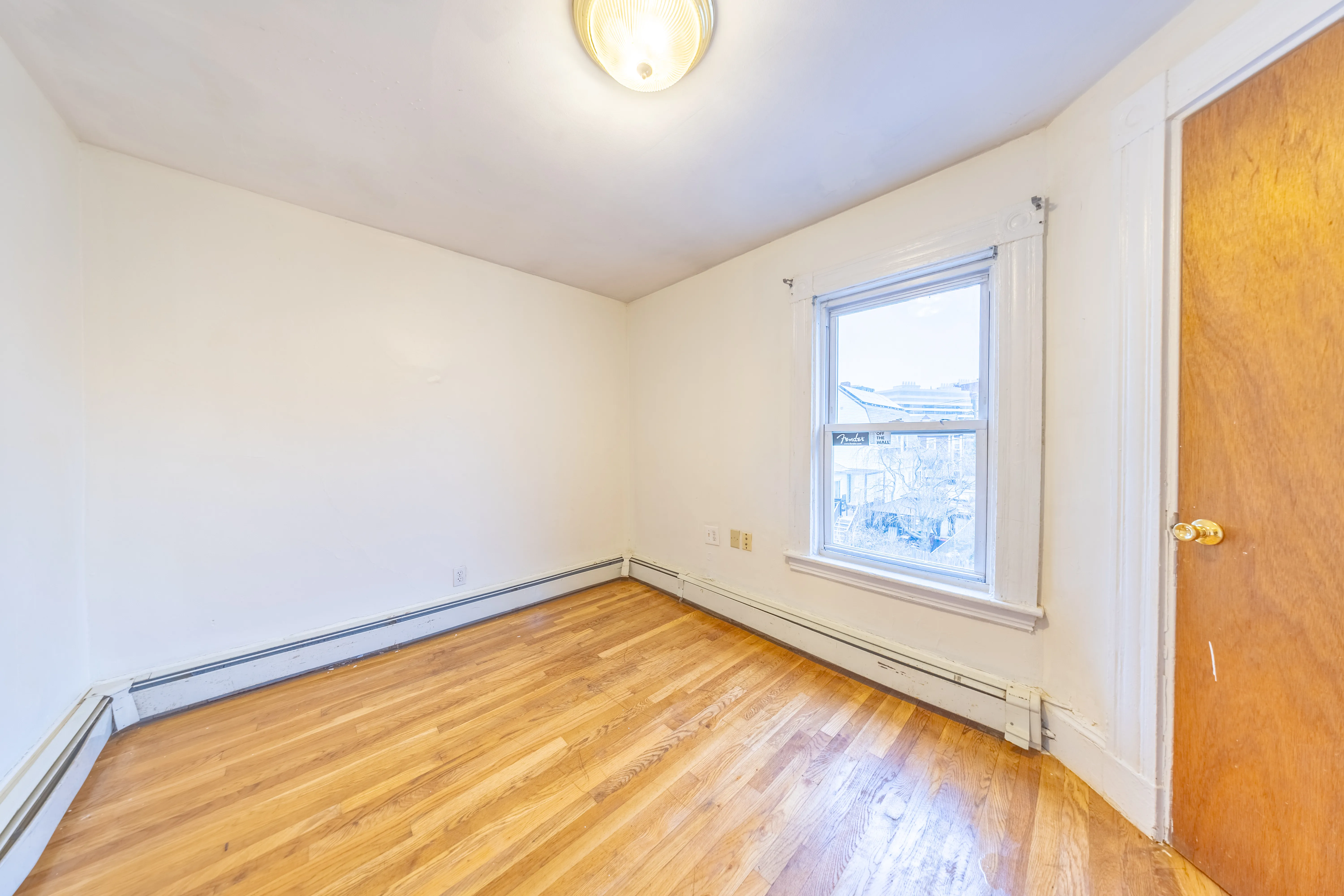 6 bed, 2.5 bath apartment for rent at 31 Seattle St Unit 1, Allston — photo 24 of 31