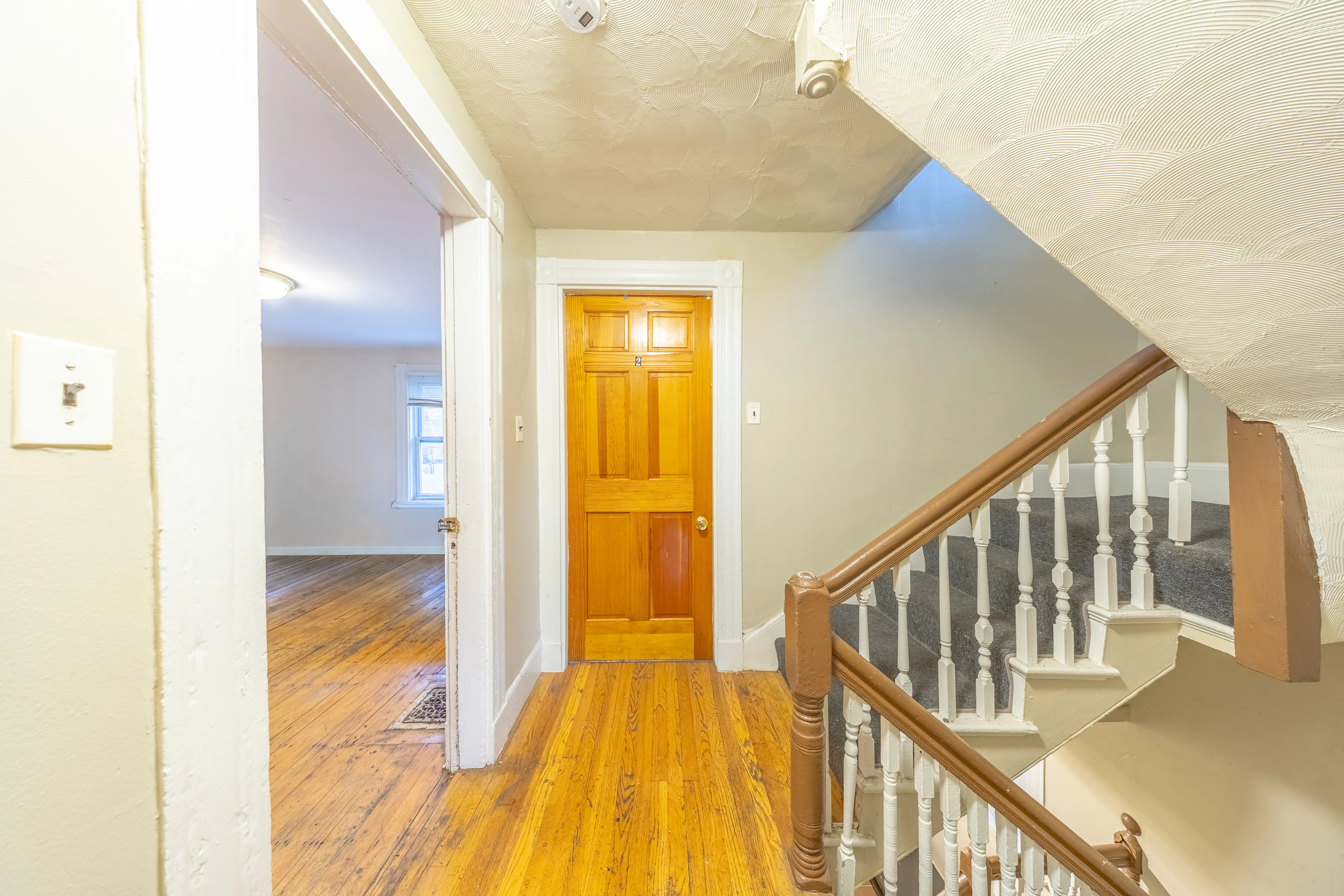 6 bed, 2.5 bath apartment for rent at 31 Seattle St Unit 1, Allston — photo 20 of 31