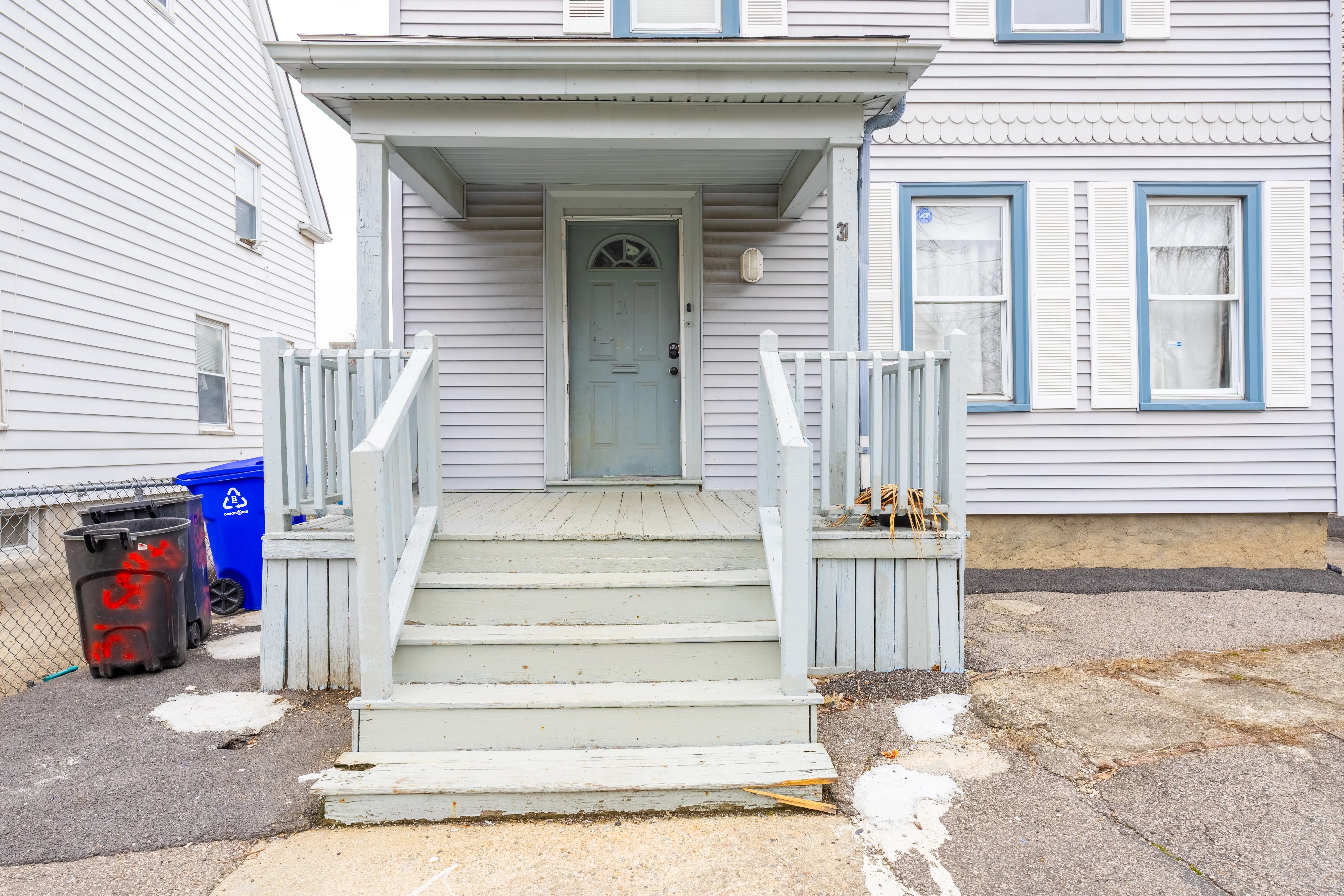 6 bed, 2.5 bath apartment for rent at 31 Seattle St Unit 1, Allston — photo 5 of 31