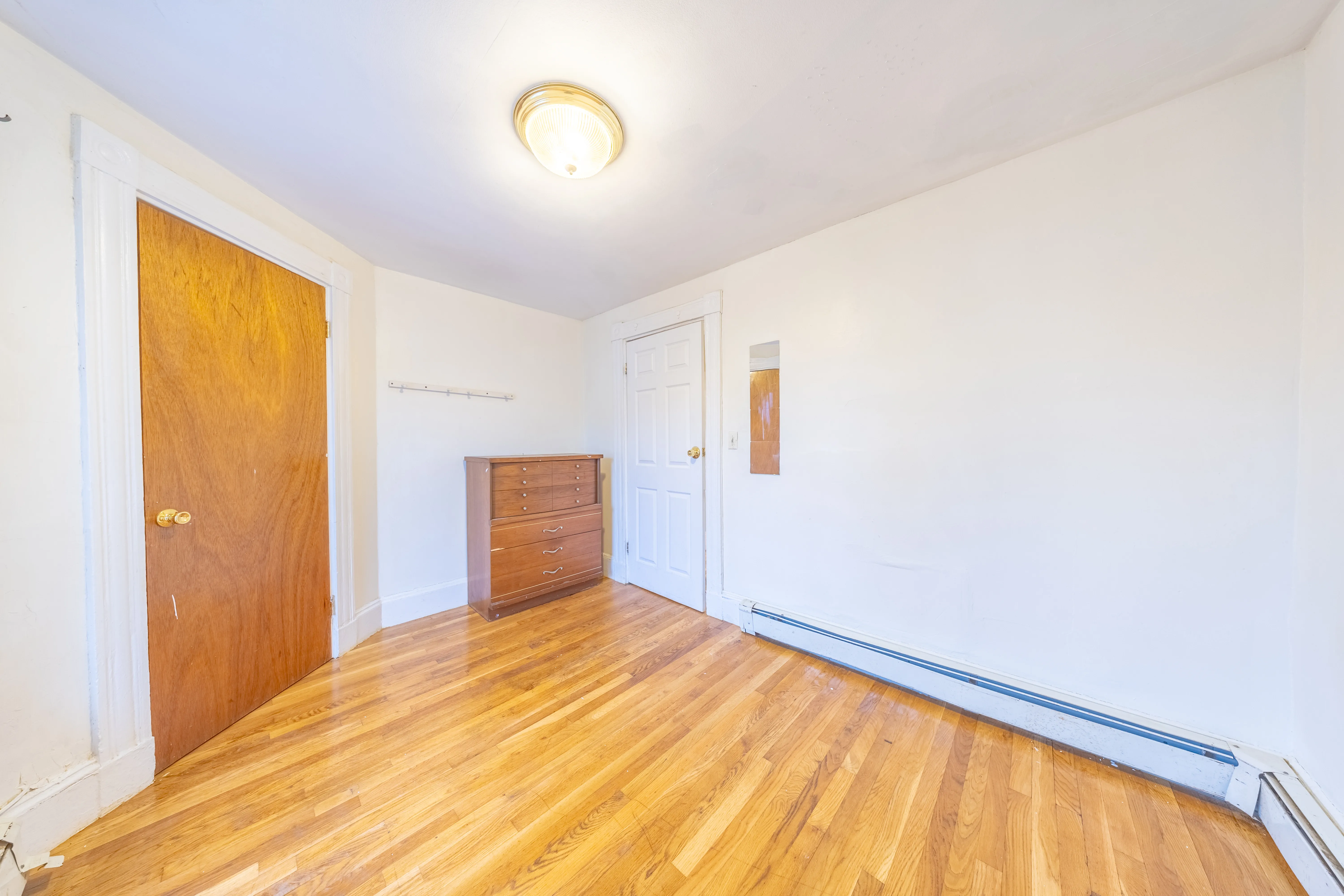 6 bed, 2.5 bath apartment for rent at 31 Seattle St Unit 1, Allston — photo 25 of 31