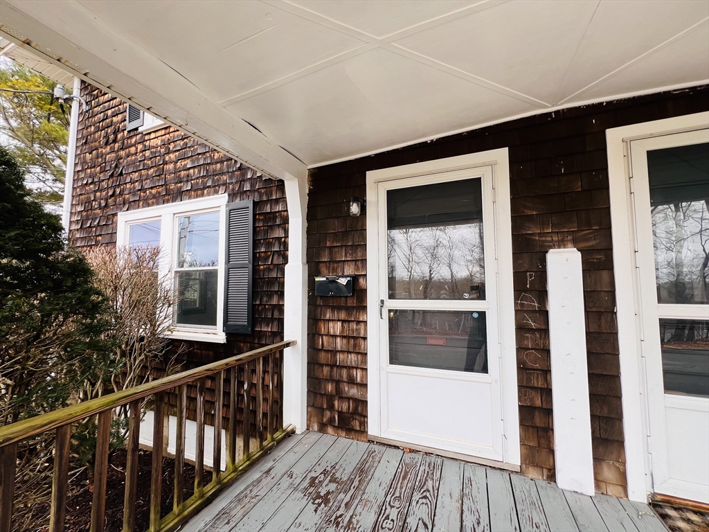 3 bed, 1 bath apartment for rent at 31 Seaview St Unit 1, Plymouth — photo 19 of 20