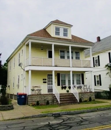 3 bed, 1 bath apartment for rent at 31 Sharp Unit 1, New Bedford — photo 1 of 16