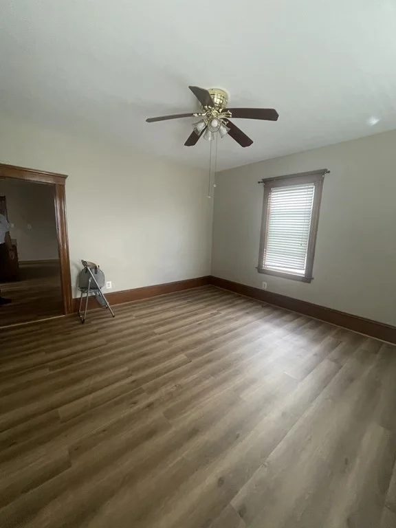 3 bed, 1 bath apartment for rent at 31 Sharp Unit 1, New Bedford — photo 6 of 16