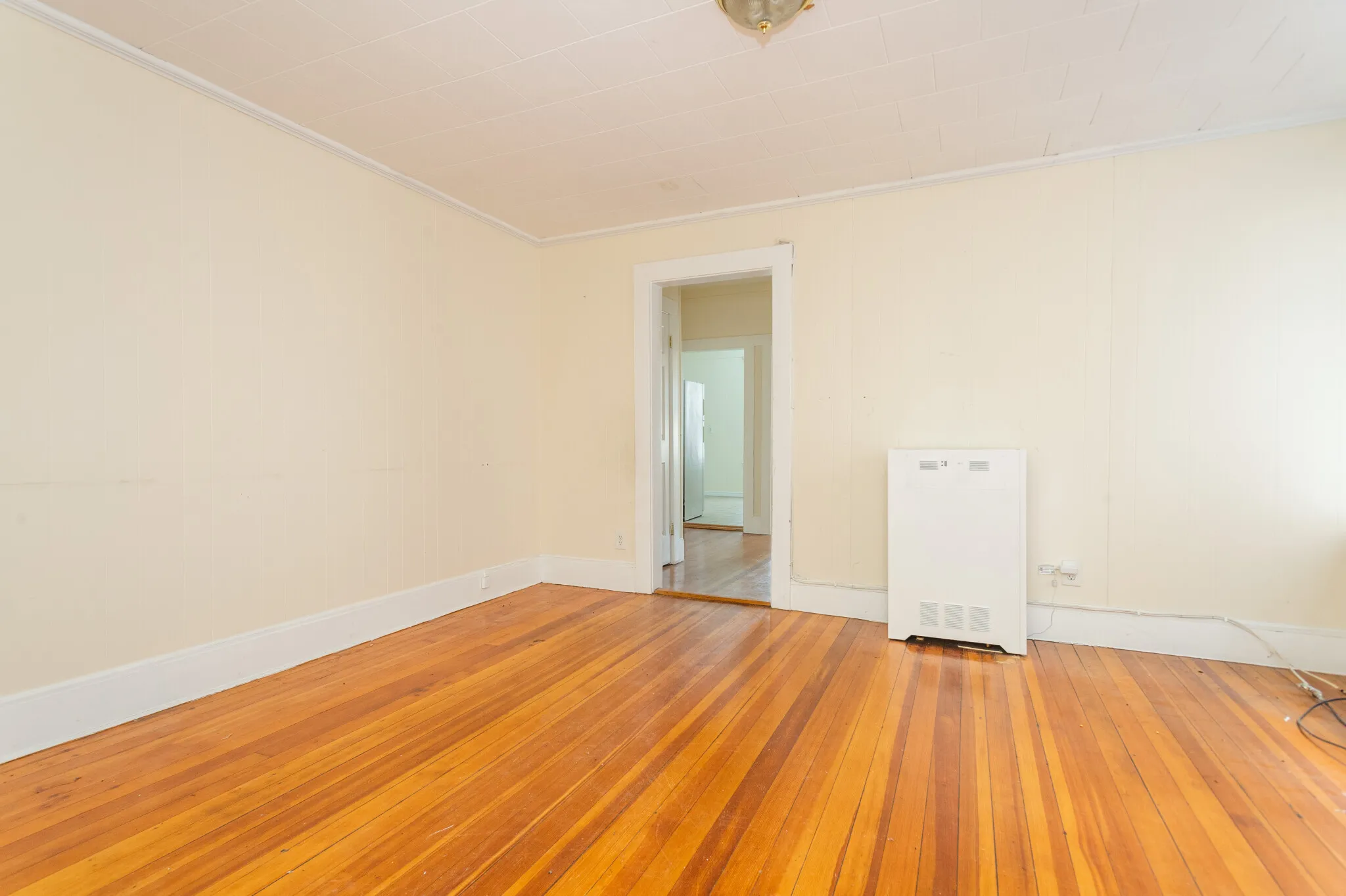 2 bed, 1 bath apartment for rent at 31 South St Unit 6, Brighton — photo 3 of 9