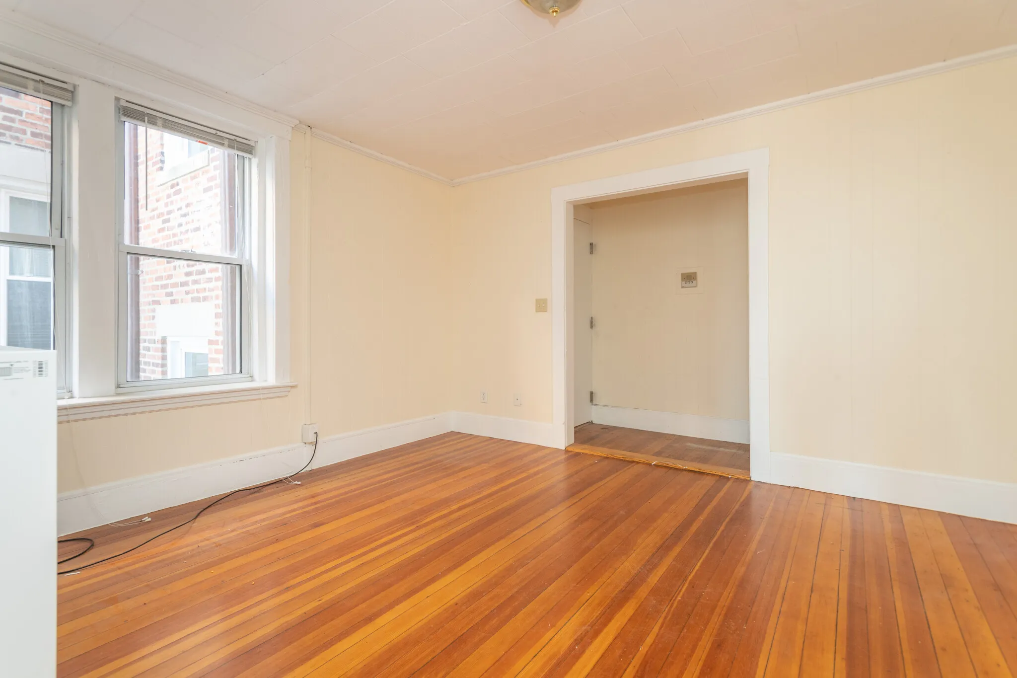 2 bed, 1 bath apartment for rent at 31 South St Unit 6, Brighton — photo 5 of 9