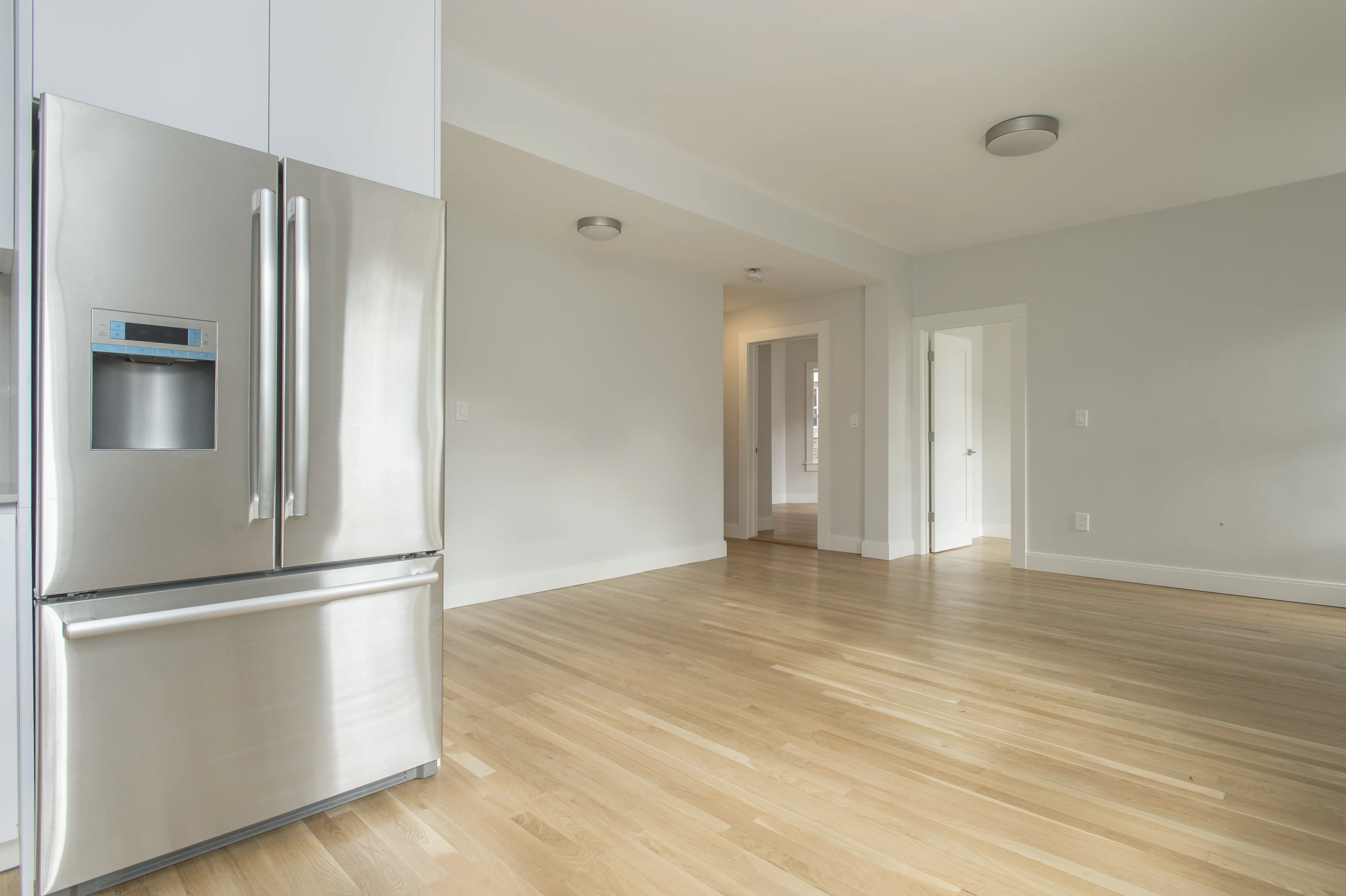 3 bed, 1 bath apartment for rent at 31 South St Unit 7, Brighton — photo 11 of 13