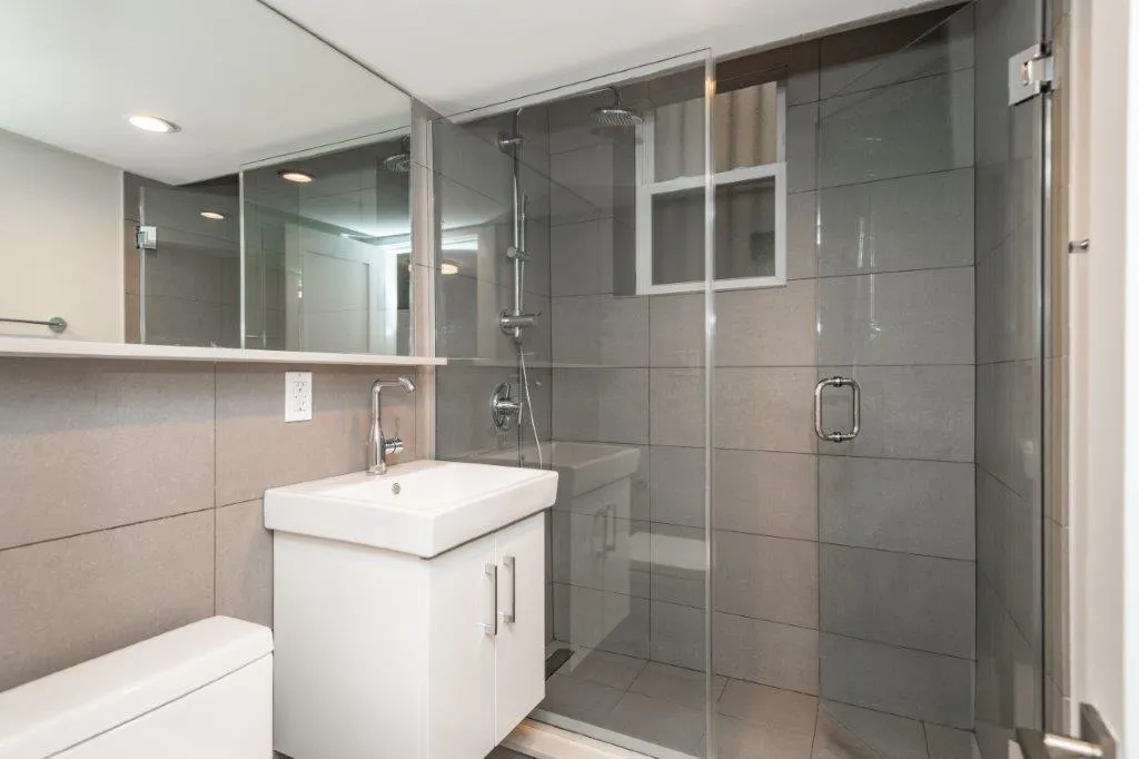 2 bed, 1 bath apartment for rent at 31 South St Unit B2, Brighton — photo 9 of 11