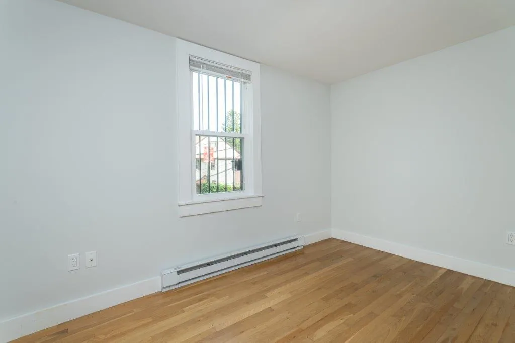 2 bed, 1 bath apartment for rent at 31 South St Unit B2, Brighton — photo 6 of 11