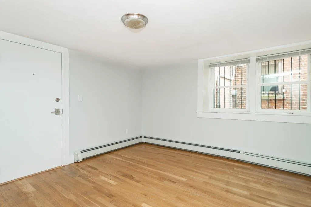 2 bed, 1 bath apartment for rent at 31 South St Unit B2, Brighton — photo 8 of 11