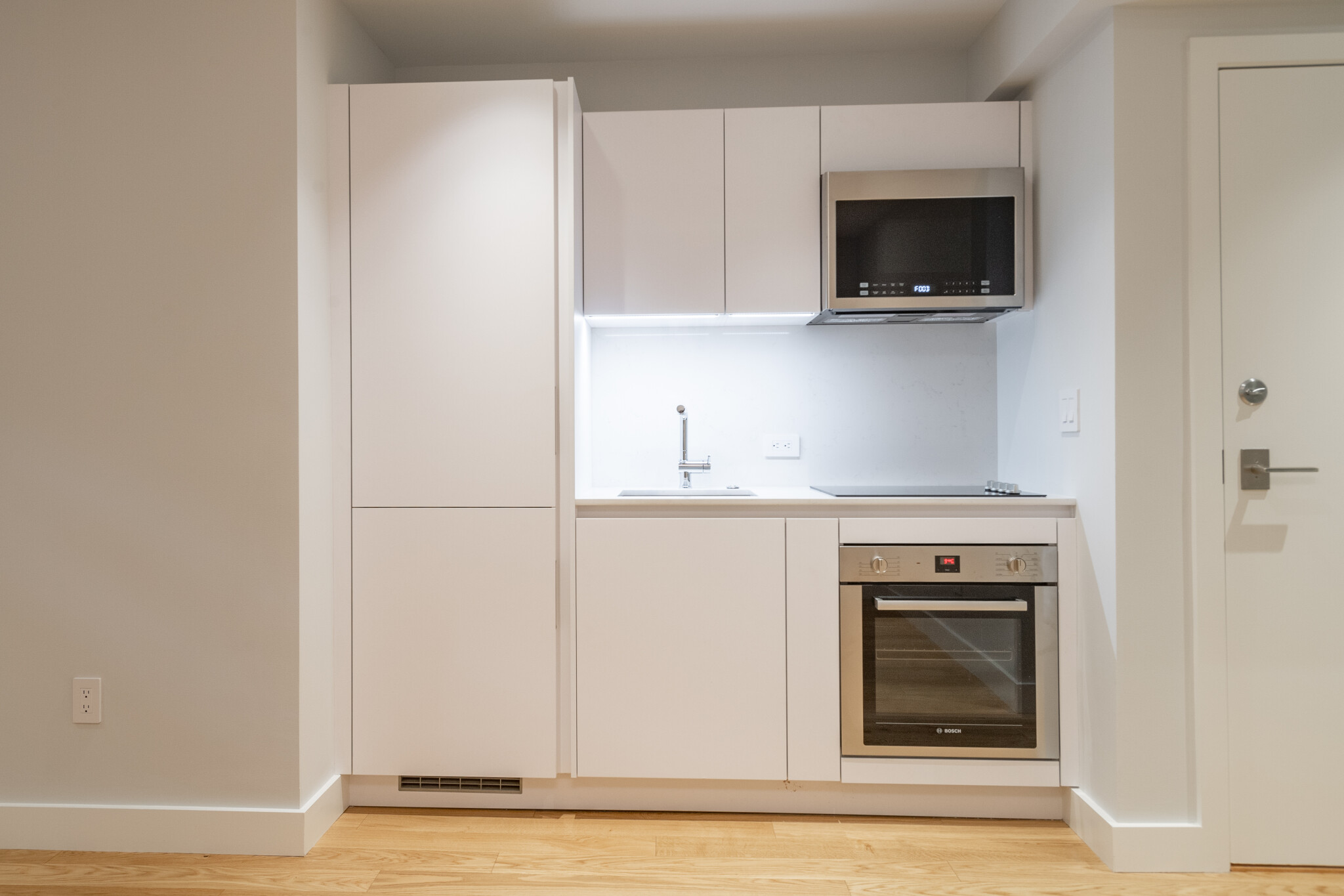 1 bed, 1 bath apartment for rent at 31 South St Unit B3, Brighton — photo 2 of 8