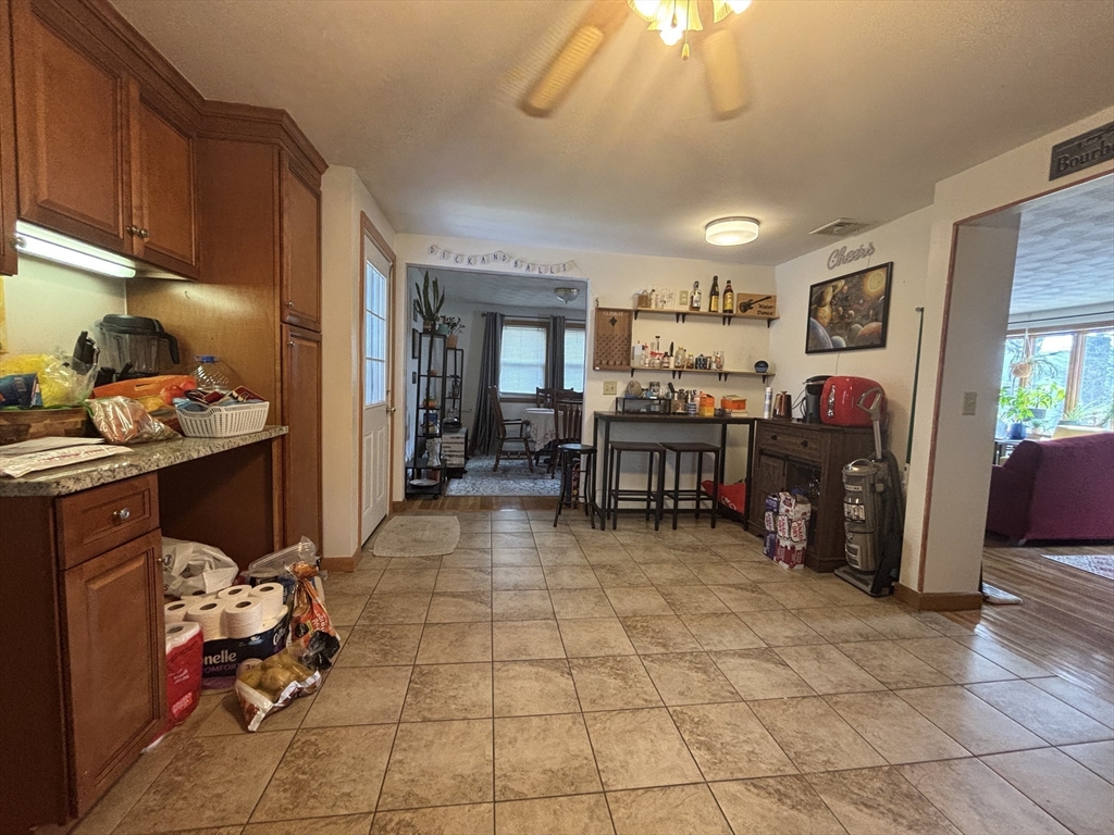 4 bed, 2 bath apartment for rent at 31 Stearns Rd, West Roxbury — photo 9 of 24
