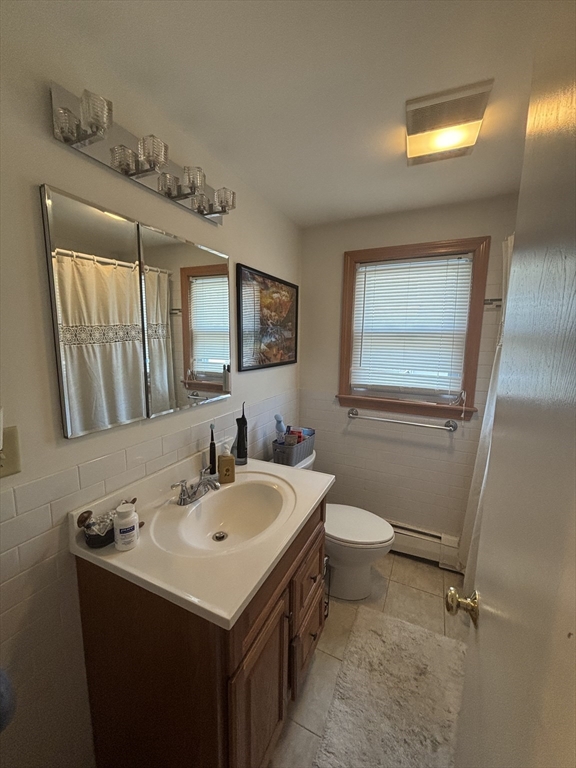 4 bed, 2 bath apartment for rent at 31 Stearns Rd, West Roxbury — photo 10 of 24