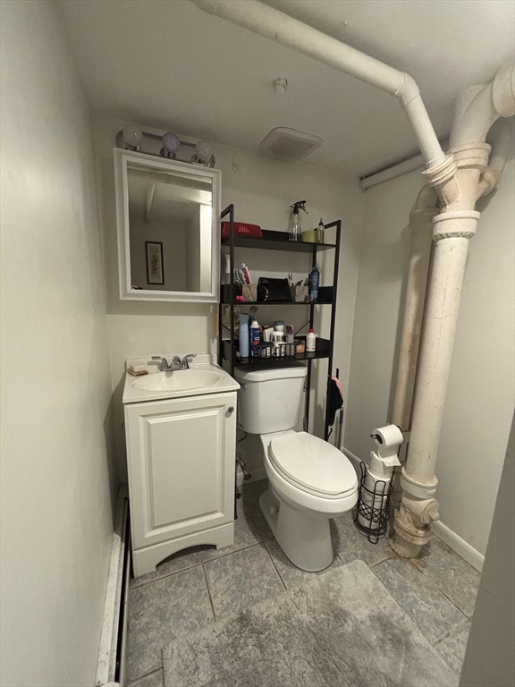 4 bed, 2 bath apartment for rent at 31 Stearns Rd, West Roxbury — photo 19 of 24