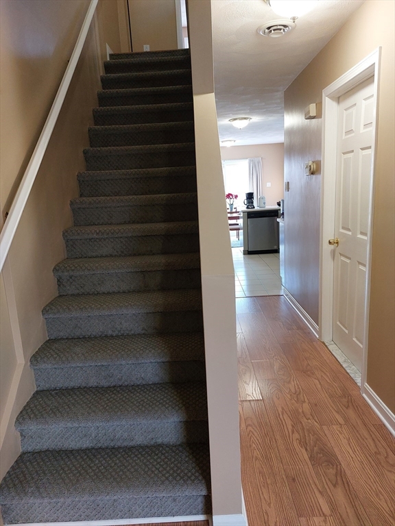 3 bed, 3 bath apartment for rent at 31 Tapley Ave Unit 2, Revere — photo 9 of 24
