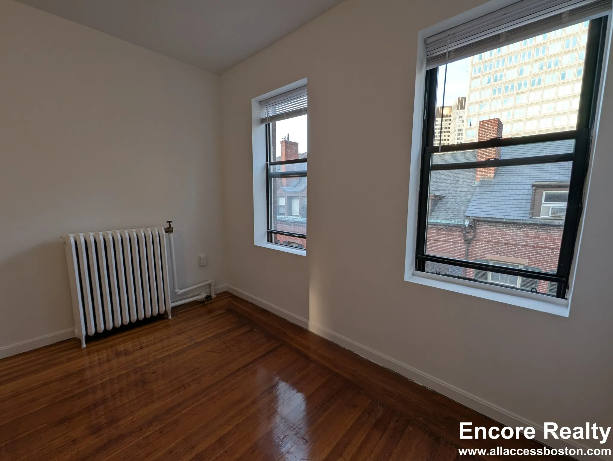2 bed, 1 bath apartment for rent at 31 Temple St Unit 4F, Beacon Hill — photo 4 of 10
