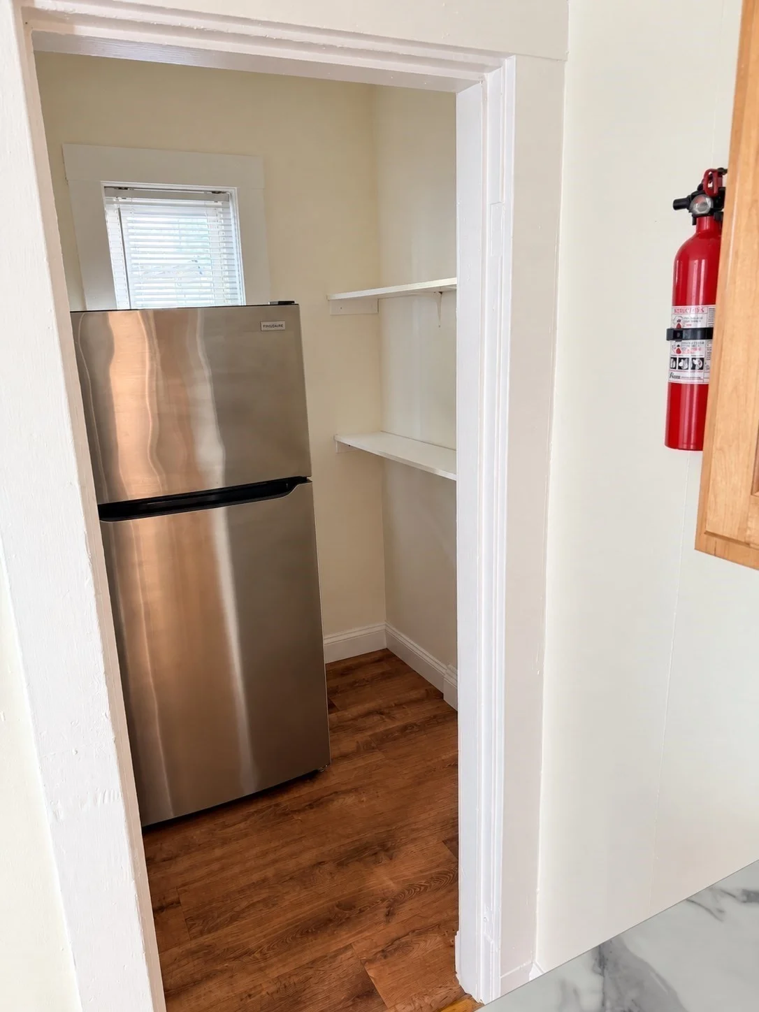 3 bed, 1 bath apartment for rent at 31 Torrey St Unit 1, Dorchester — photo 3 of 11