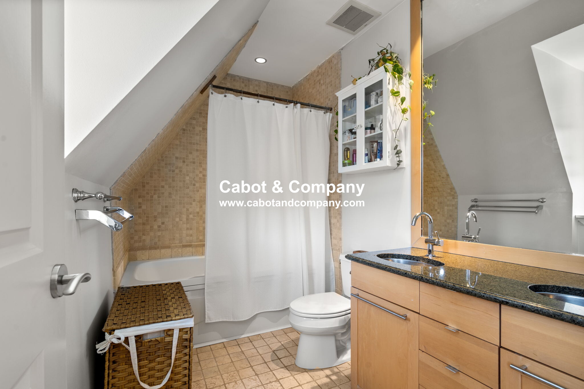 3 bed, 2.5 bath apartment for rent at 31 Upton St Unit 3A, South End — photo 13 of 15