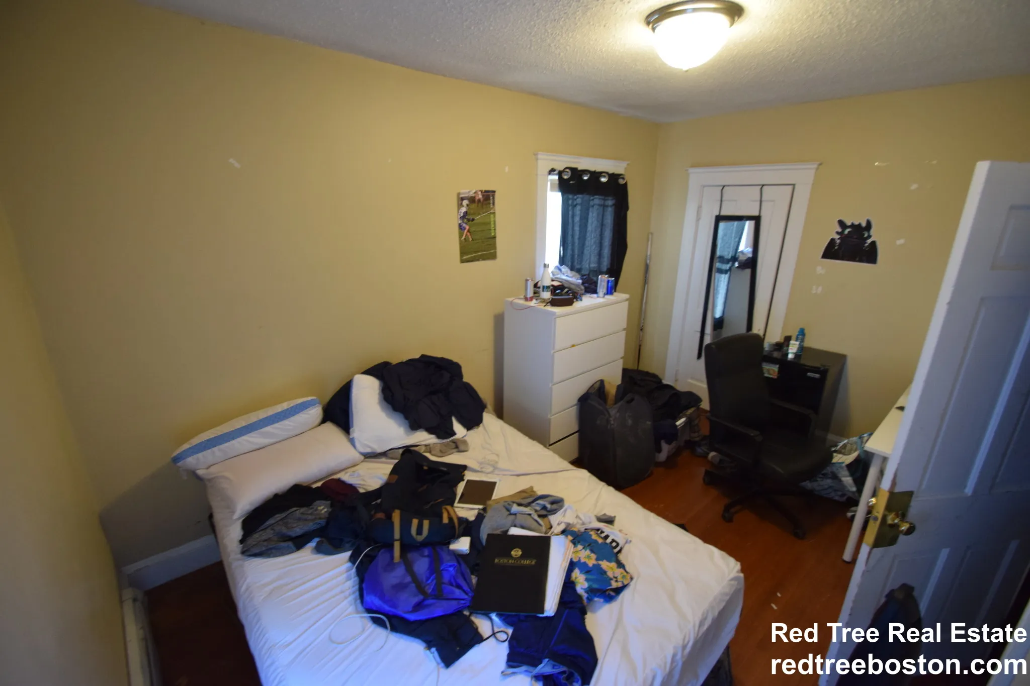 4 bed, 2 bath apartment for rent at 31 Wade St Unit Left, Brighton — photo 5 of 13