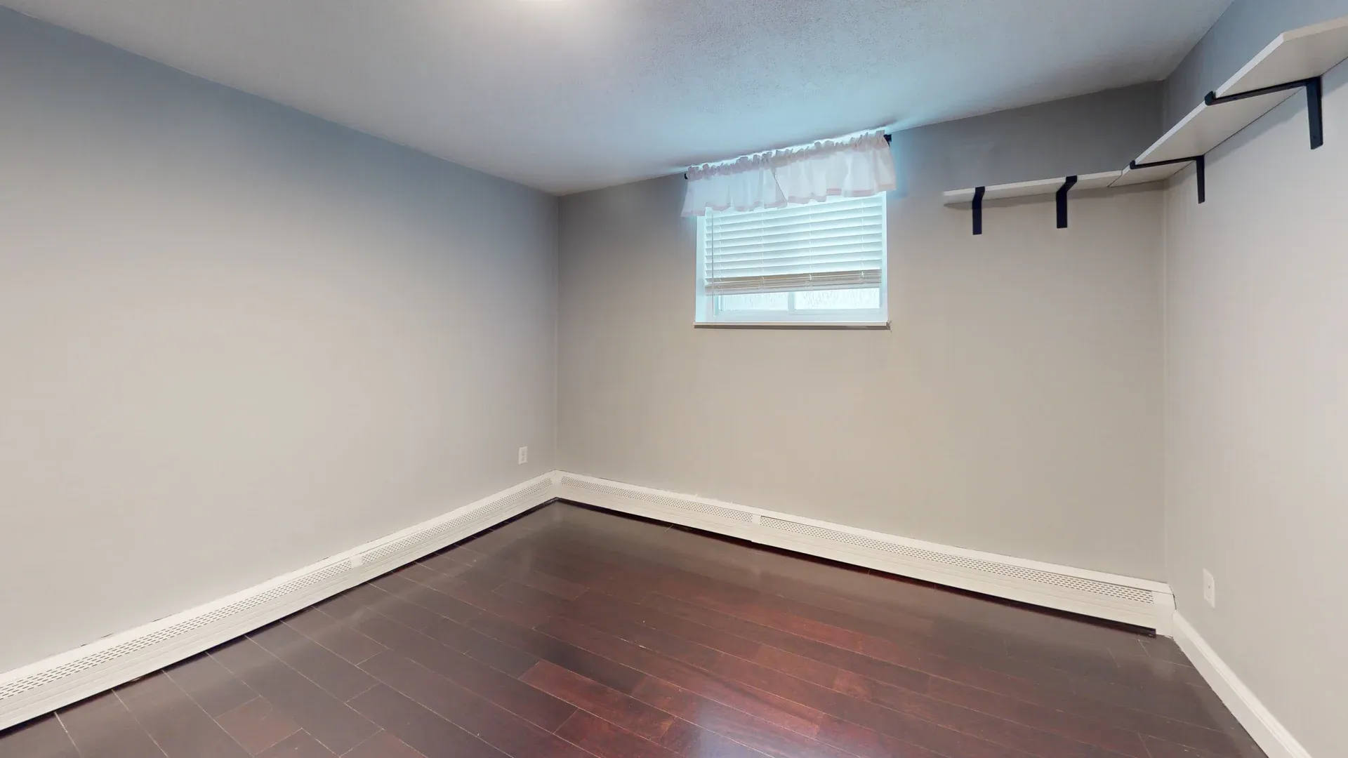 2 bed, 1 bath apartment for rent at 31 Westgate Rd Unit 1, Chestnut Hill — photo 3 of 8