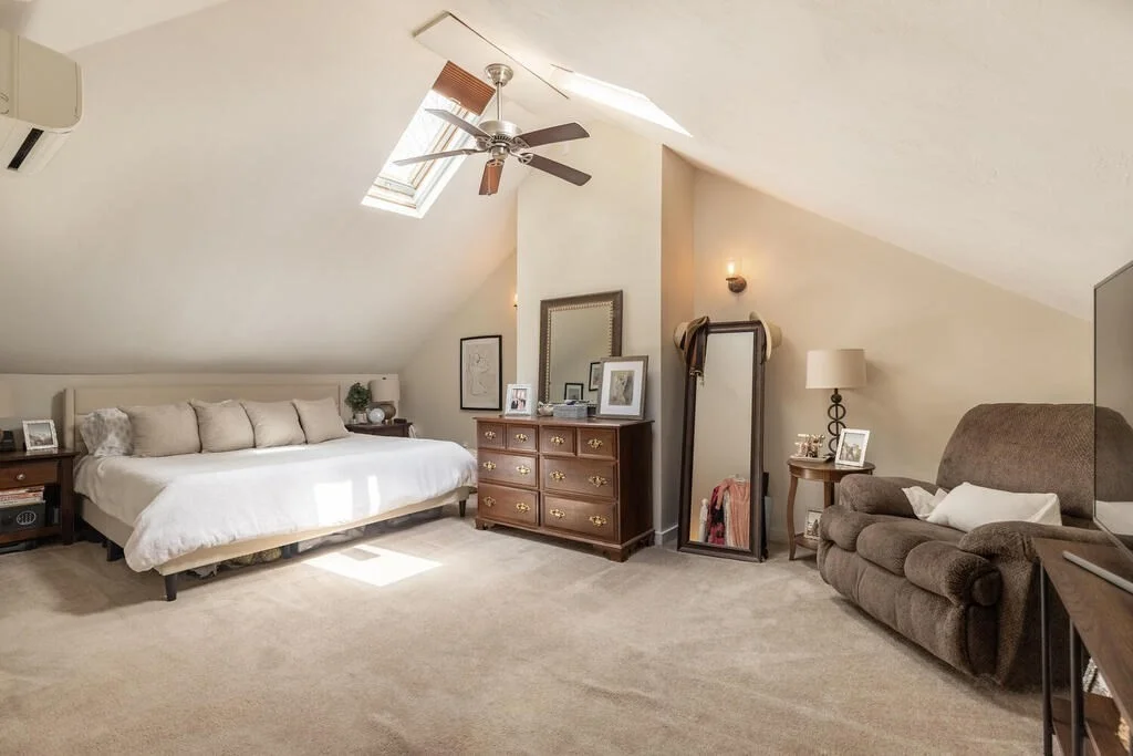 2 bed, 1 bath apartment for rent at 31 Weston St Unit 4, Waltham — photo 8 of 12