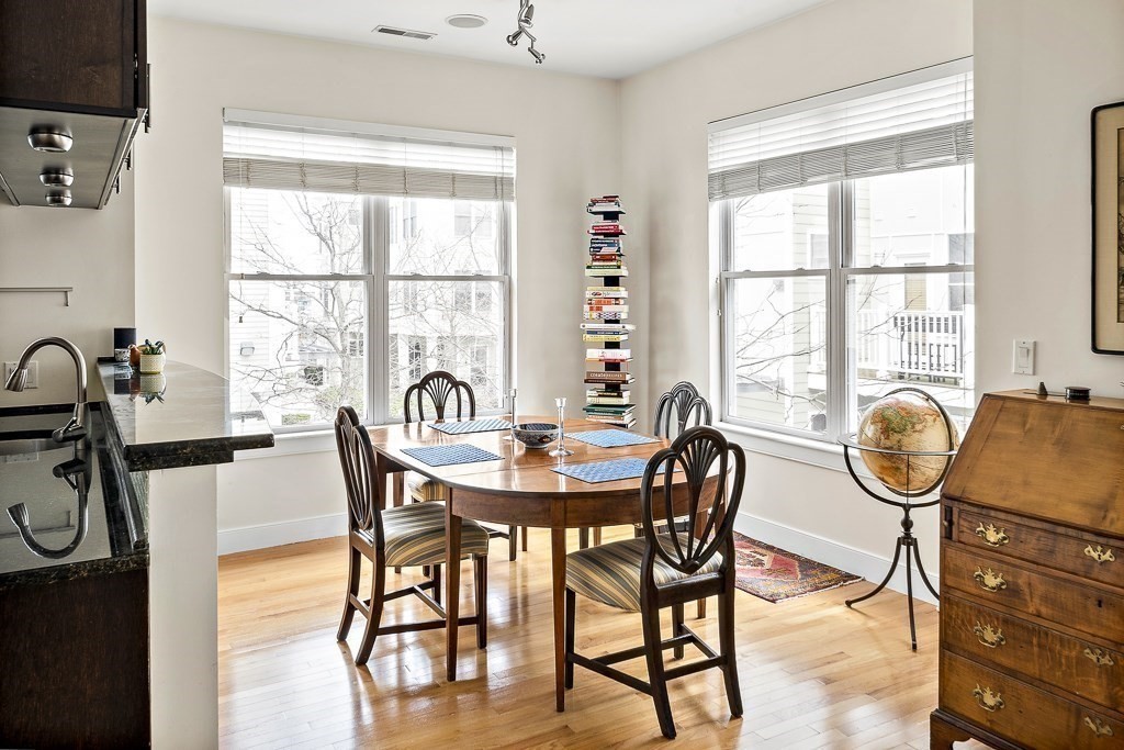 1 bed, 1 bath apartment for rent at 31 Wheeler St Unit 203, Cambridge Highlands — photo 4 of 17