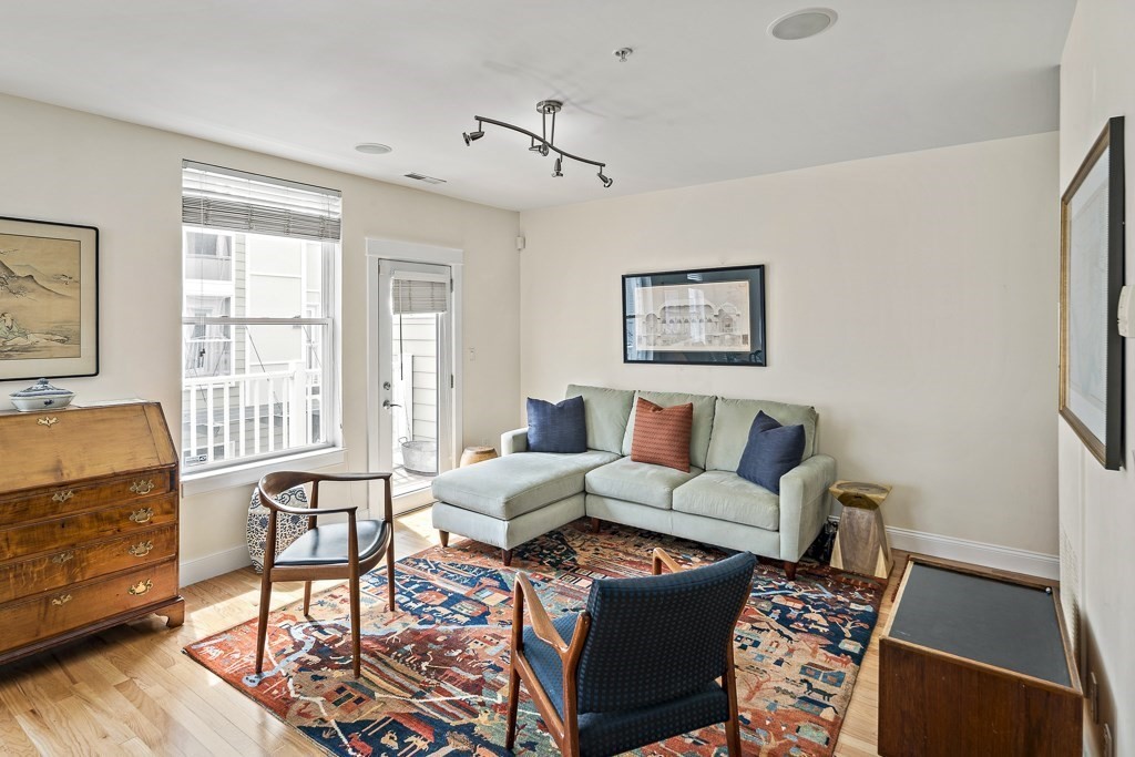1 bed, 1 bath apartment for rent at 31 Wheeler St Unit 203, Cambridge Highlands — photo 3 of 17