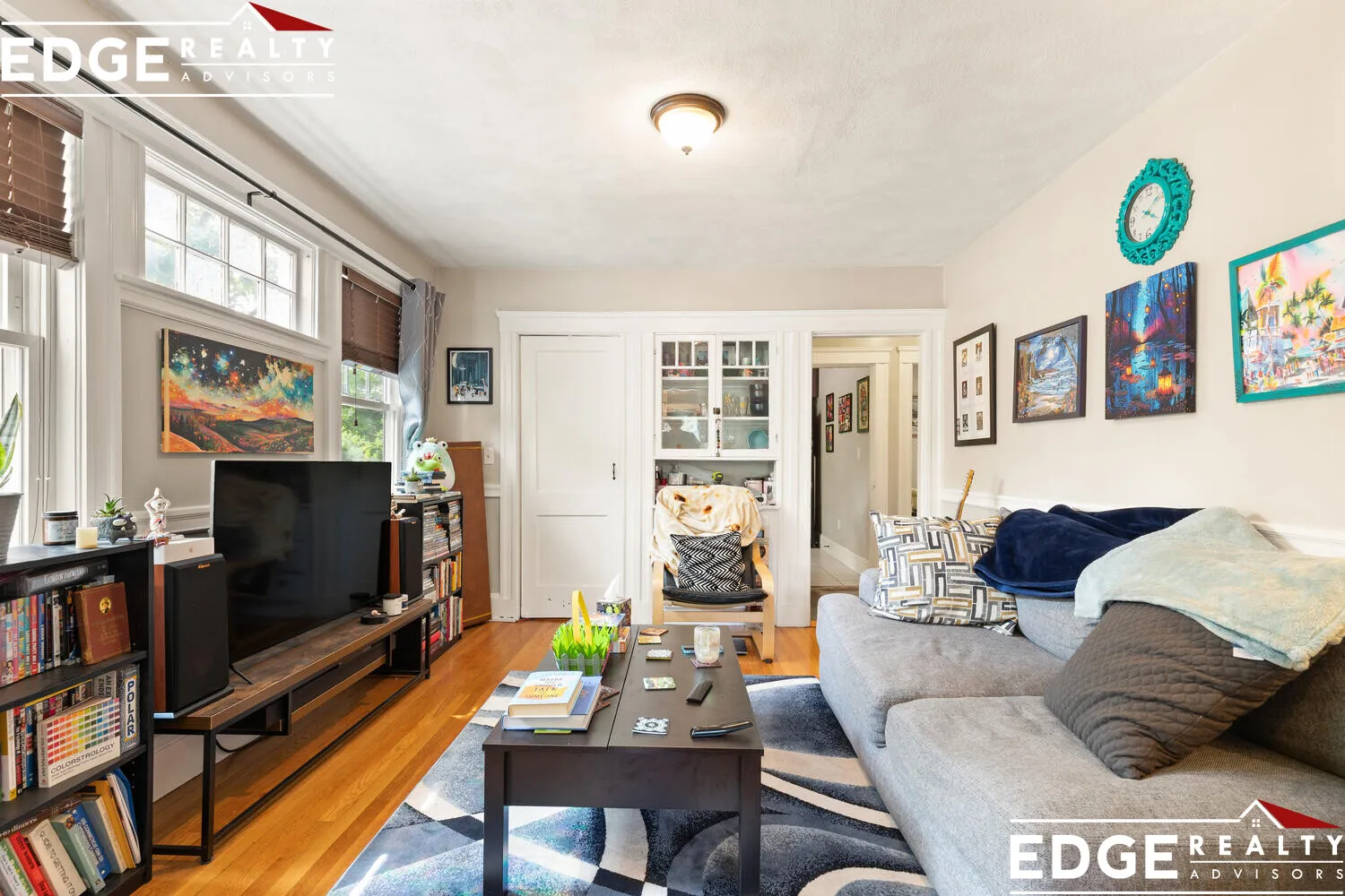 3 bed, 1 bath apartment for rent at 31 Willoughby St Unit 1, Brighton — photo 2 of 14