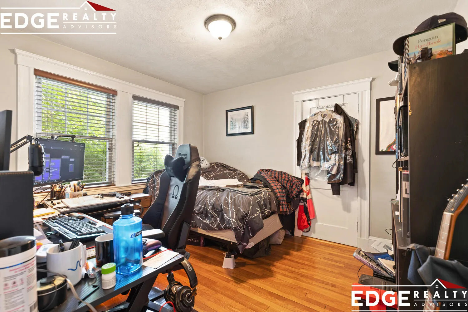 3 bed, 1 bath apartment for rent at 31 Willoughby St Unit 1, Brighton — photo 10 of 14