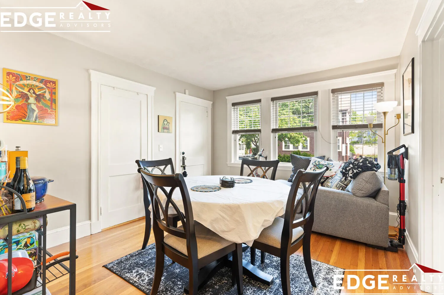 3 bed, 1 bath apartment for rent at 31 Willoughby St Unit 1, Brighton — photo 3 of 14