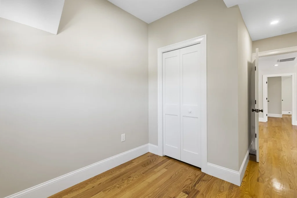 3 bed, 1 bath apartment for rent at 31 Woodale Ave Unit 2, Mattapan — photo 15 of 18