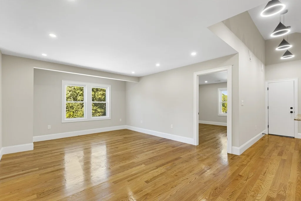 3 bed, 1 bath apartment for rent at 31 Woodale Ave Unit 2, Mattapan — photo 16 of 18