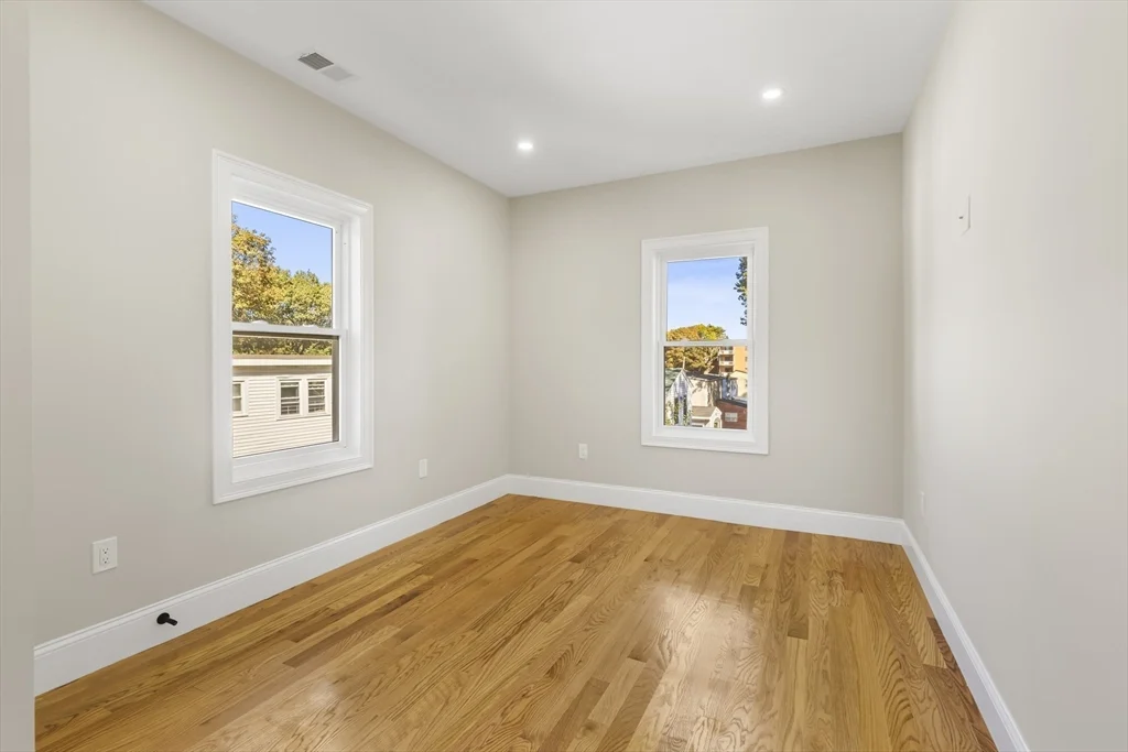 3 bed, 1 bath apartment for rent at 31 Woodale Ave Unit 2, Mattapan — photo 12 of 18