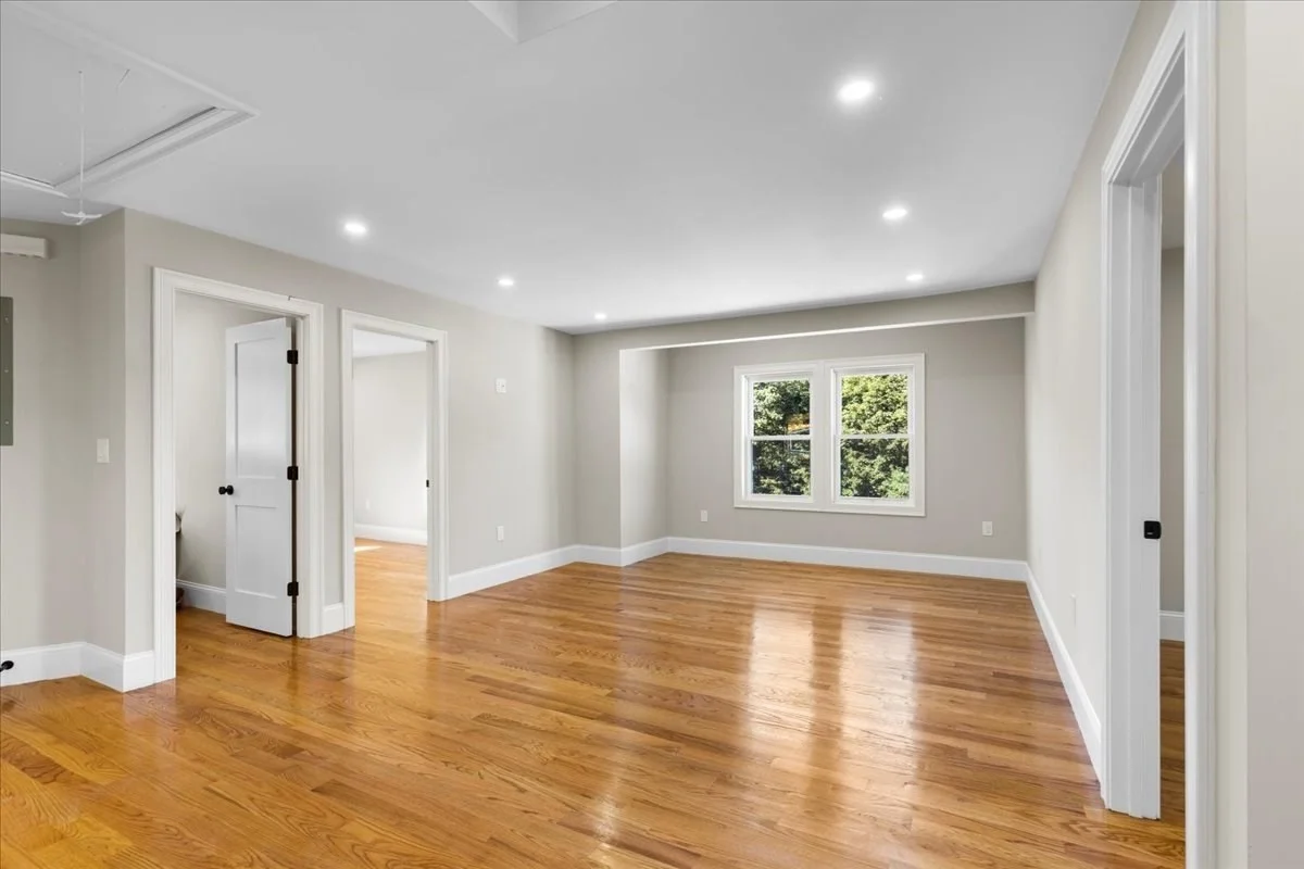 3 bed, 1 bath apartment for rent at 31 Woodale Ave Unit 3, Mattapan — photo 15 of 18